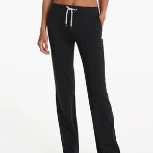 Vuori Halo Wide Leg Flare Pant in Black Size Small